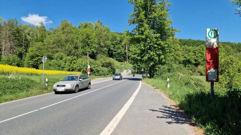 Bei Huxol endet der Radweg aktuell. Er geht erst in Luhe auf Lemgoer Gebiet weiter. - © Nadine Uphoff