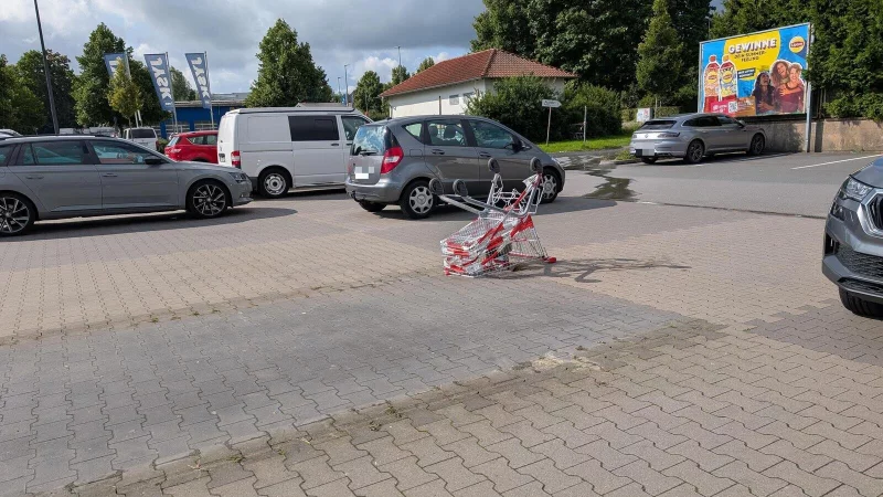 Hier stand mal eine Box f&uuml;r Einkaufswagen. - &copy; Annika Langhagel