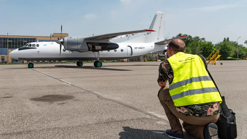 Moritz Kl&ouml;ckner war in Zentralasien auf der Jagd nach Erlebnissen und Fotos besonderer Flugger&auml;te und Airports. - &copy; Moritz Kl&ouml;ckner