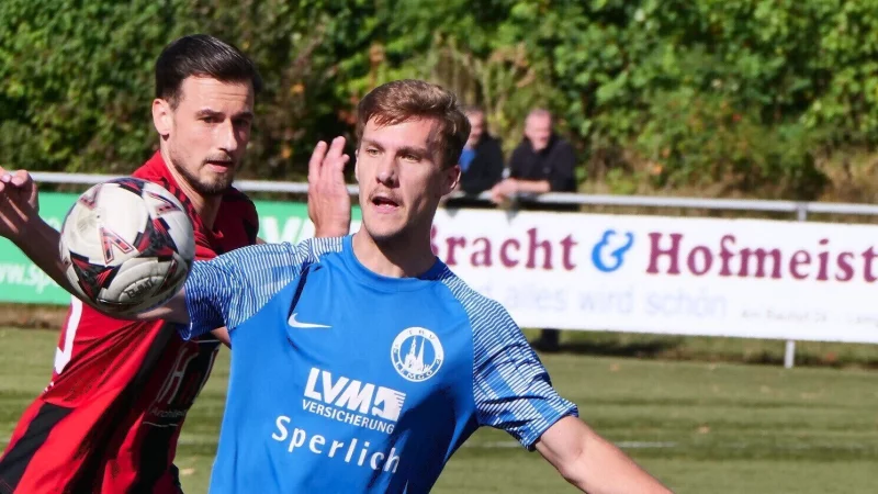 Tjark Thore H&ouml;ftmann macht beim TBV Lemgo viel Druck. - &copy; J&ouml;rg Hagemann