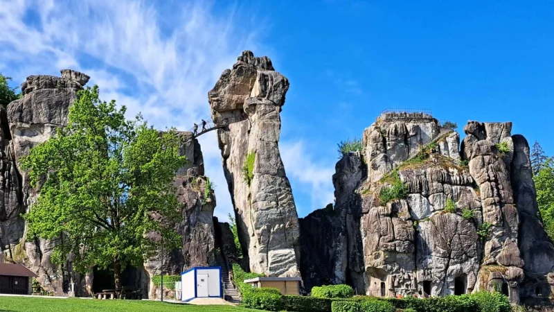 Nach dem Filmdreh an den Externsteinen ist erstmal alles wieder so wie vorher. - © Anne Wolf