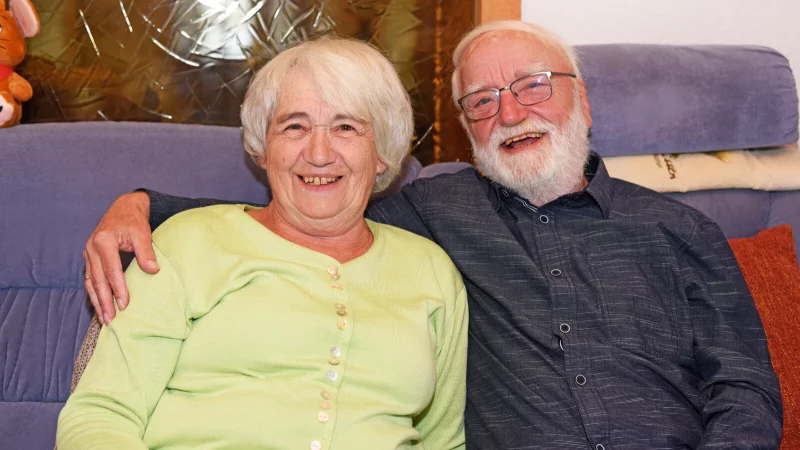 Elke und Wolfgang Rulle sind seit 50 Jahren verheiratet. - © Nicole Ellerbrake