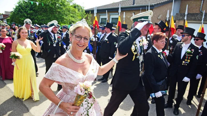 Das Kaiserpaar Alexander Vorndamme-Zentarra mit seiner Ehefrau Diana Vorndamme - © Nicole Ellerbrake