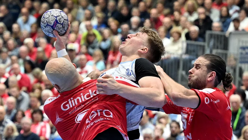 Lukas Hutecek wird am Samstag erneut Bekanntschaft mit Melsungens Ungarn Adrian Sipos machen. - &copy; Mathias M. Lehmann