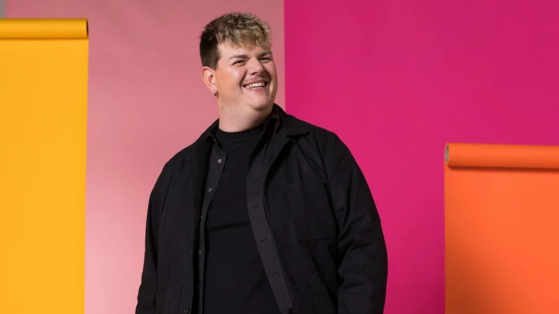 Der Sänger Isaak kommt zum Kurparkfest nach Bad Salzuflen. - © Corinne Cumming