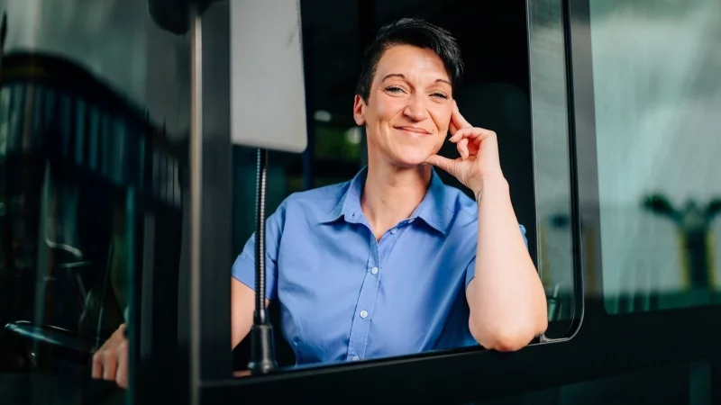 Padersprinter-Busfahrerin Sabrina Hartmann ist als "Lieblingsbusfahrer/in 2025" ausgezeichnet worden. - &copy; Besim Mazhiqi