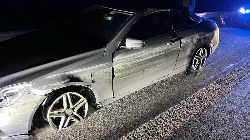 Ein Lkw-Fahrer konnte den Unfall-Fahrer kurz vor der Anschlussstelle Bielefeld-S&uuml;d auf dem Seitenstreifen ausbremsen. - &copy; Polizei Bielefeld