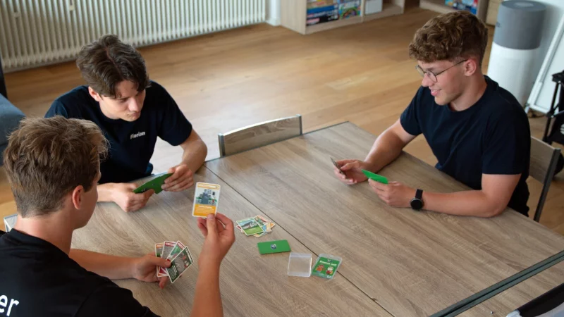 Conner Wiemers (von links) spielt mit Florian Dibowski und Finn Kettner das neue Quartett vom Turnverein Horn-Bad Meinberg. - © Christian Klute