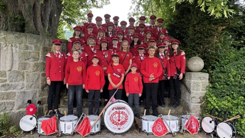 Der Spielmannszug Elbrinxen ist nicht nur stolz auf sein reges Vereinsleben, sondern auch auf den Heimatpreis, den ihm das Liederbuch eingebracht hat. - &copy; Spielmannszug Elbrinxen