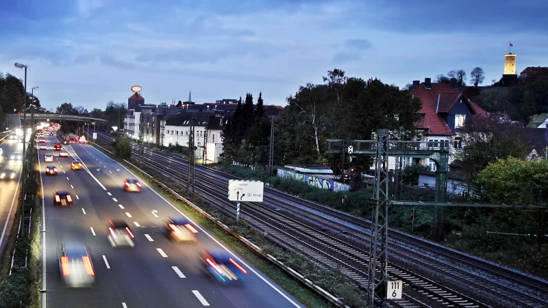 Zwischen 22 und 6 Uhr soll auf dem OWD nun bald Tempo 60 gelten. - © Sarah Jonek