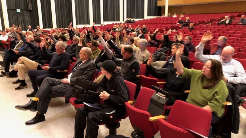 Der alte Rat tagt in der Konzerthalle. Hier wird am 5. November auch der neue Rat das erste Mal zusammenkommen - in rekordverd&auml;chtiger Besetzung. - &copy; Thomas Reineke