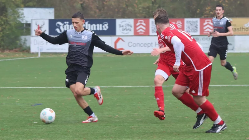 Der Asper Akin Cavus ist ein Leistungstr&auml;ger beim SV Werl-Aspe gewesen, der 0:1 in Lipperreihe unterlag. - &copy; Sebastian Lucas