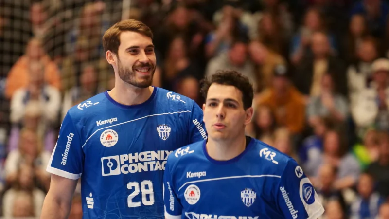 Hendrik Wagner (links) und Samuel Zehnder haben nach dem Coup in Berlin gute Laune. - © Jörg Hagemann