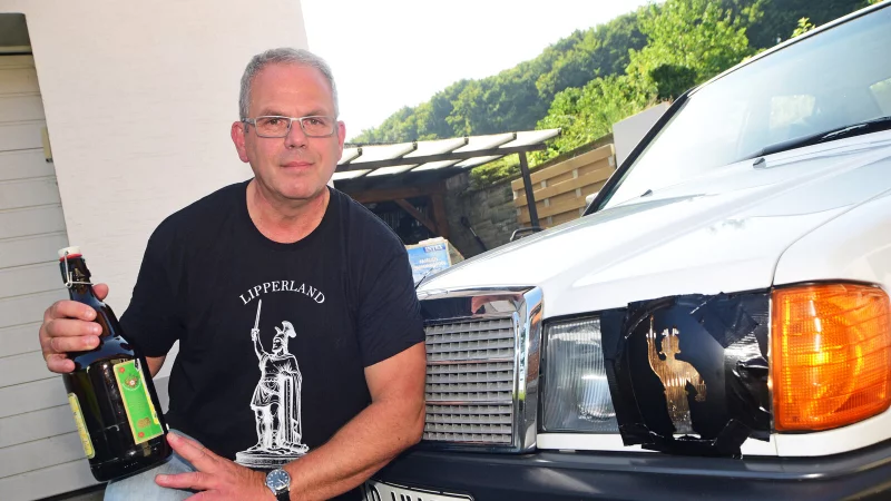 Heinz-Hermann Wichert ist ein echter Hermann-Fan. - © Nicole Ellerbrake