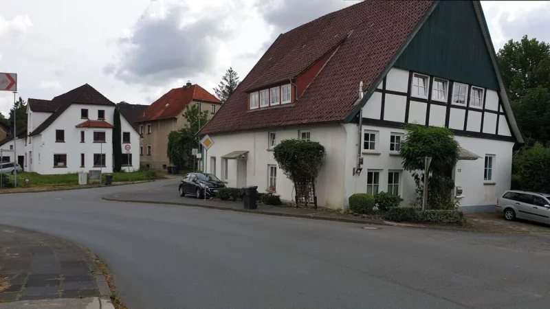 Der Ortskern von Langenholzhausen soll mit über einer Million Euro gestärkt werden. - © Archivfoto: Birgit Zierke