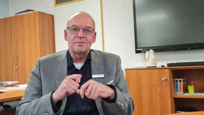 Als Leiter des Jobcenters Lippe hat Stefan Susat schon so manche Änderung der Regelungen miterlebt. - © Marianne Schwarzer