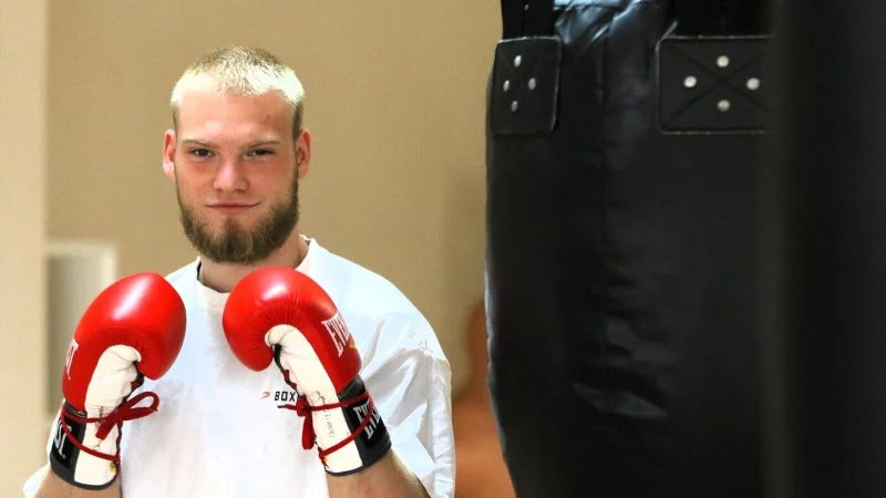 Der 19-j&auml;hrige Sviatoslav Zabolotnii trainiert in Lemgo f&uuml;r seine n&auml;chsten K&auml;mpfe. - &copy; Oliver K&ouml;nig