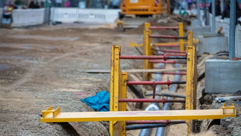 Fernwärmeausbau in der Langenstraße. - © Mike-Dennis Müller / www.mdm.ph