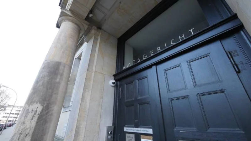 Ein Ehepaar hat sich wegen Betrugs samt Urkundenf&auml;lschung vor dem Amtsgericht Detmold verantworten m&uuml;ssen. - &copy; Jost Wolf