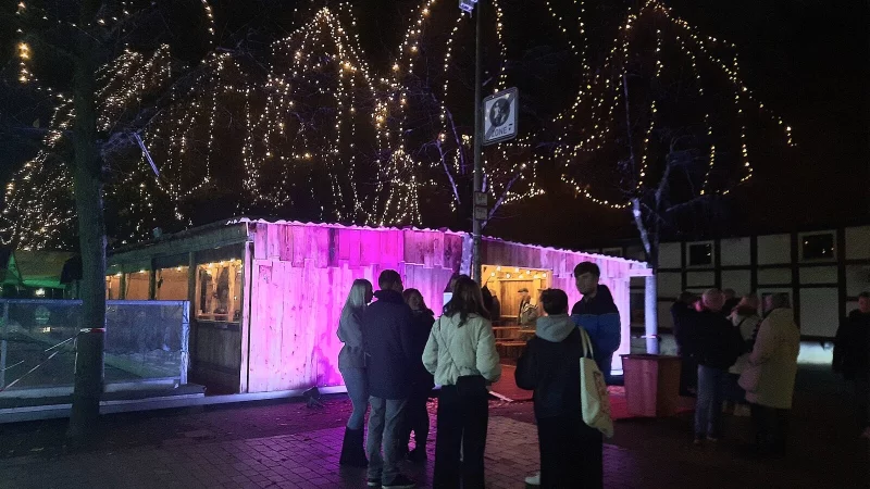 Stimmungsvolle Lichter sorgten f&uuml;r eine sch&ouml;ne Atmosph&auml;re und luden zum Verweilen ein. - &copy; Madeleine Biermann