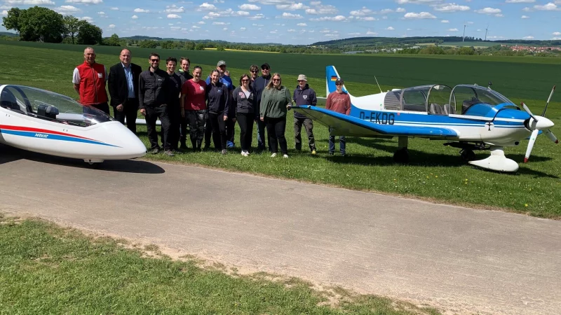 Ort der Freundschaft: Auf dem Segelflugplatz Borkhausen haben Mitglieder der beiden Partnervereine ihrem Hobby gefr&ouml;nt. - &copy; Thorsten Klatt van Eupen