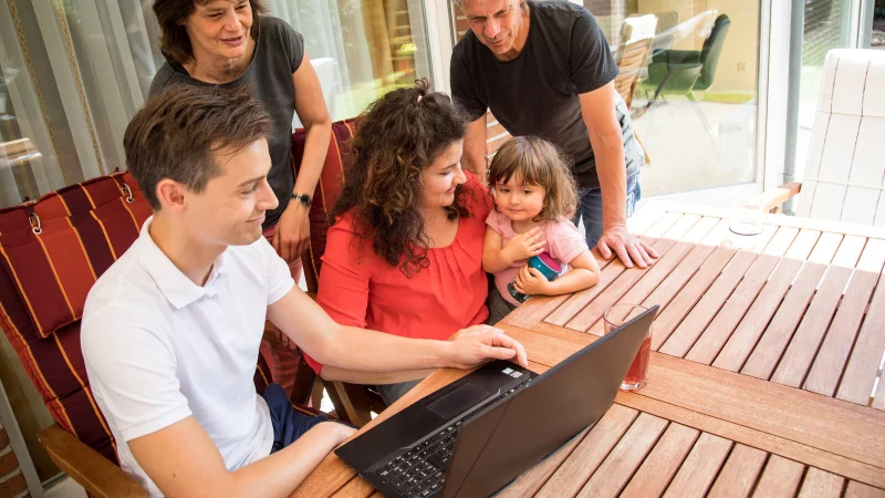 Familien aus dem Kreis Minden-L&uuml;bbecke k&ouml;nnen mit Frugalismus nicht nur Geld sparen, sondern auch Zeit f&uuml;r die Kinder gewinnen. - &copy; dpa-tmn