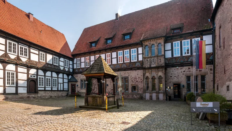 Auf dem Burghof veranstalten die Lions ein Fest am 13. und 14. Dezember - &copy; Archivbild: Landesverband Lippe