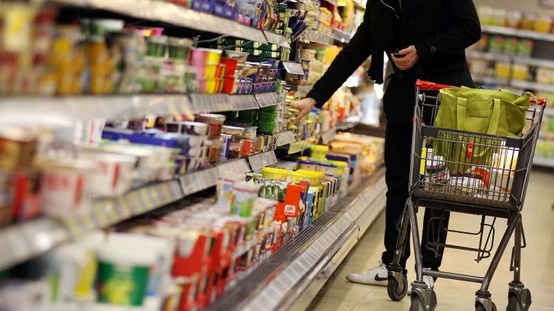 Die Verbraucherzentrale Hamburg hat 16 zuckerfreie S&uuml;&szlig;igkeiten getestet - und dabei Nebenwirkungen festgestellt. - &copy; Oliver Berg/dpa