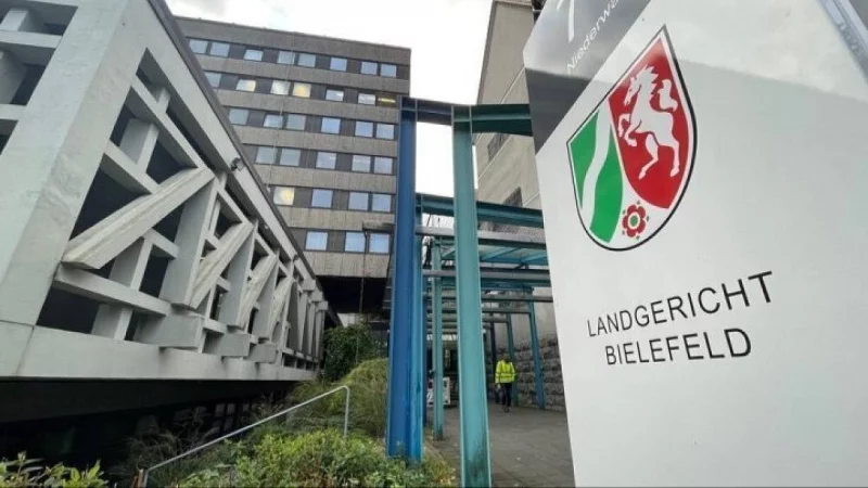 Ein Bad Salzufler ist mit seinen Komparsen aus Herford vor dem Landgericht Bielefeld wegen Drogenhandels angeklagt. (Archivbild) - &copy; Patrick Schwemling