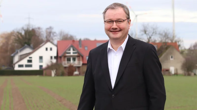 Volker Neuh&ouml;fer ist erster stellvertretender B&uuml;rgermeister in Oerlinghausen. - &copy; Henrike Buschmann
