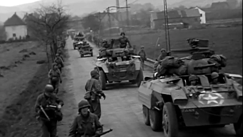 Die Amerikaner ziehen am 4. April 1945 von Westfalen auch gen Lemgo. - &copy; lwl-medienarchiv