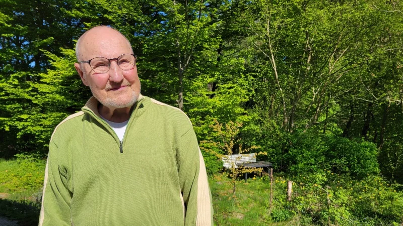 Helmuth Schmeißber hat seine Kindheit während der Naziherrschaft in Lemgo vebracht. - © Vasco Stemmer