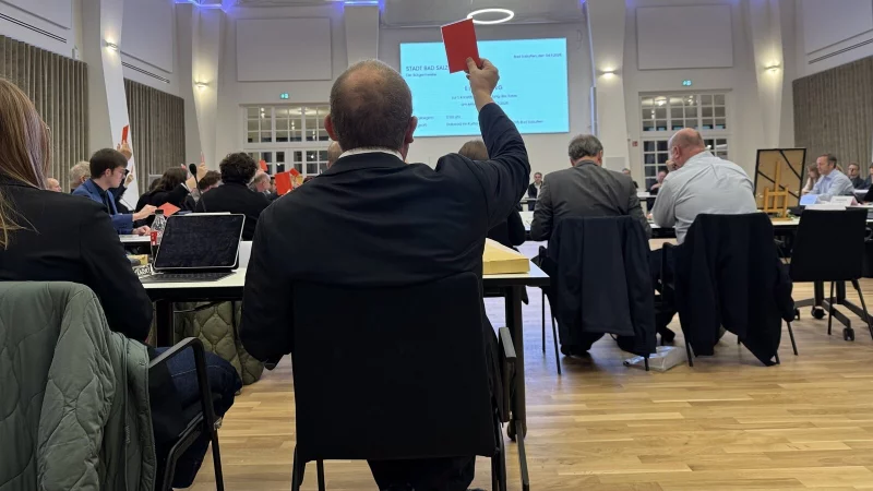 Der Rat stimmt im "neuen" Kurhaus ab. - © Sven Kienscherf