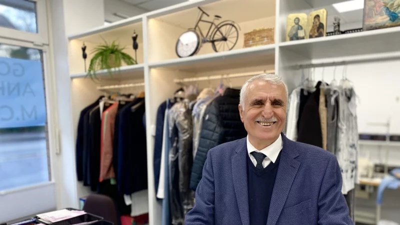 Melek Celik ist 1973 als t&uuml;rkischer Gastarbeiter nach Deutschland gekommen und lebt seit 1976 in seiner Zweitheimat OWL. - &copy; Jonas Scherer