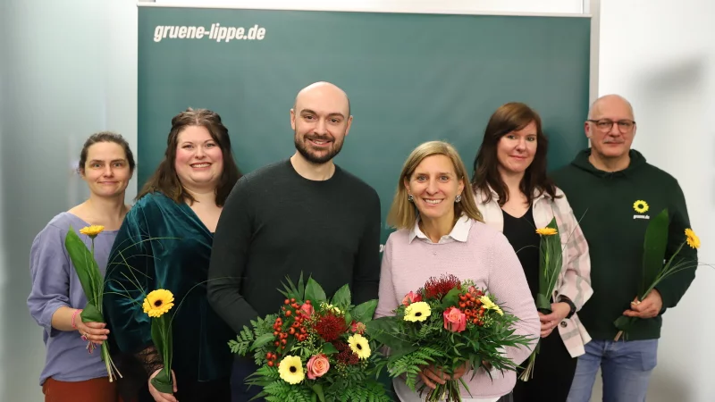 Gr&uuml;ne w&auml;hlen Vorstand und ehren Mitglieder: (von links) Nadine Schulte, Kristin Koch, Nik Riesmeier, Wiebke Kopsieker, Sandra Albert, Oliver Kaiser. - &copy; Die Gr&uuml;nen