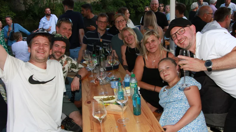 Winzerfest 2025 - herrliches Wetter, beste Stimmung - &copy; Martin Hostert
