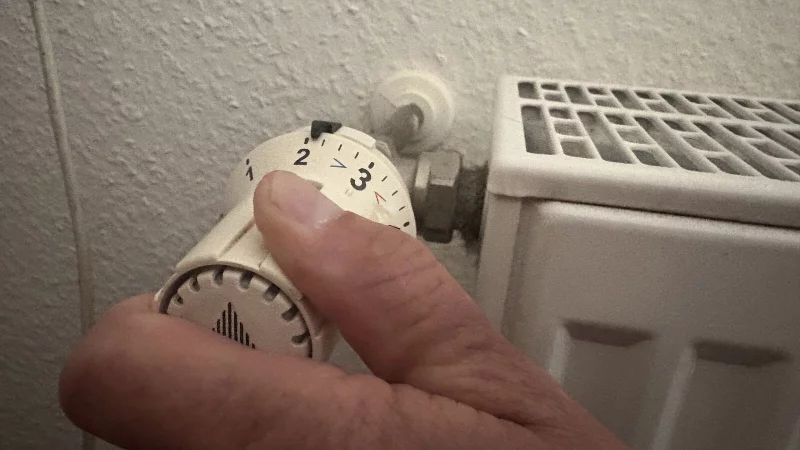 Wie bekommen wir in Zukunft unsere Stuben warm? Gas- und &Ouml;lheizungen als alleinige W&auml;rmequelle zu betreiben, wird schwierig, sagen Energieberater. - &copy; Martin Hostert