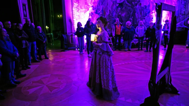 Luise Henriette von Oranien-Nassau, sp&auml;tere Kurf&uuml;rstin von Brandenburg, im Gro&szlig;en K&ouml;nigszimmer im Detmolder Schloss. - &copy; Nicole Ellerbrake