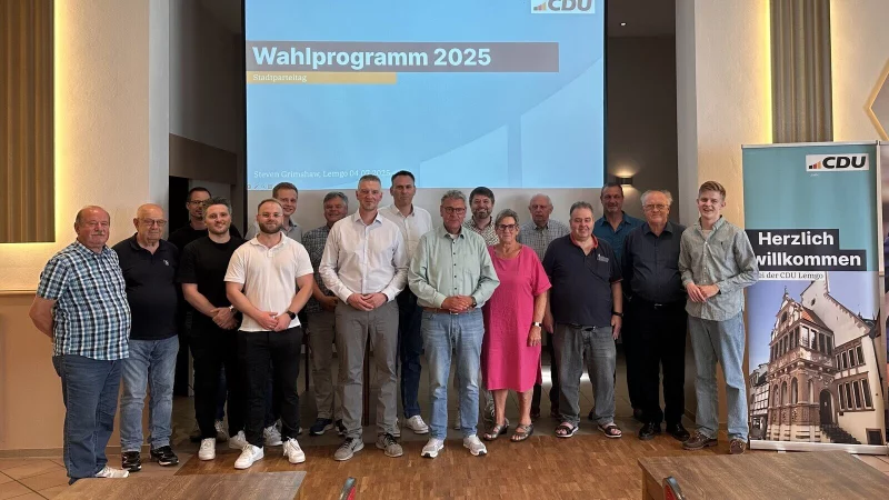 Mitglieder der CDU Lemgo auf dem Stadtparteitag mit dem Landratskandidaten Meinolf Haase. - &copy; CDU Lemgo
