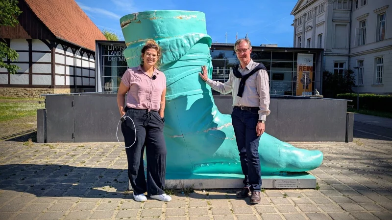 Wo fängt man an, wenn man die Geschichte hinter dem Hermannsdenkmal kennenlernen will? Im Landesmuseum Detmold, denn hier gibt es mit Museumsleiter Dr. Michael Zelle einen echten Arminius-Experten. LZ-Redakteurin Yvonne Glandien hat für den Podcast "Mythos Arminius" mit ihm gesprochen. - © Yvonne Glandien