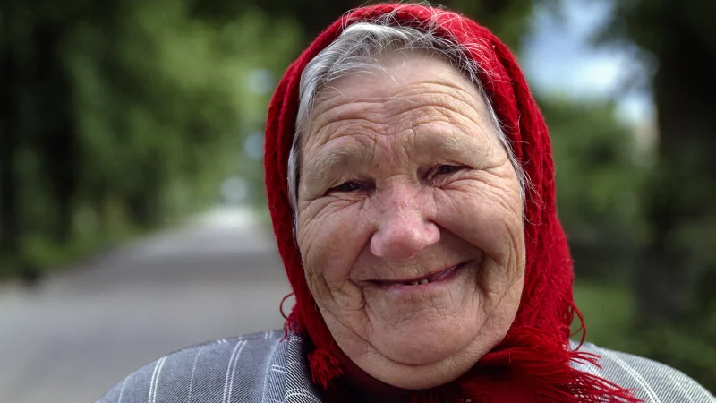 Die Oblast Kaliningrad und seine Menschen: Roland Marske hat bei seinem Besuch in der russischen Exklave auch Portr&auml;ts fotografiert - wie das einer Babutschka. - &copy; Roland Marske