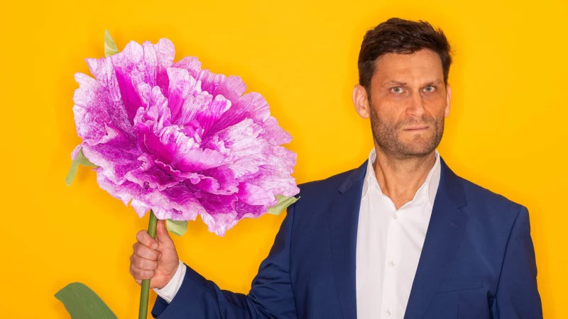 Satiriker Chritian Ehring will in Lemgo vers&ouml;hnen. - &copy; Horst Klein