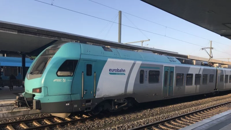 Die Eurobahn kehrt nach den Sommerferien auf einigen Linien wieder zum Regelfahrplan zurück. - © Matthias Bungeroth