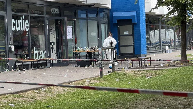 Direkt vor dem "Cutie" an der Mindener Straße / Große-Kurfürsten-Straße stach der Täter los. - © Paul Brinkmann