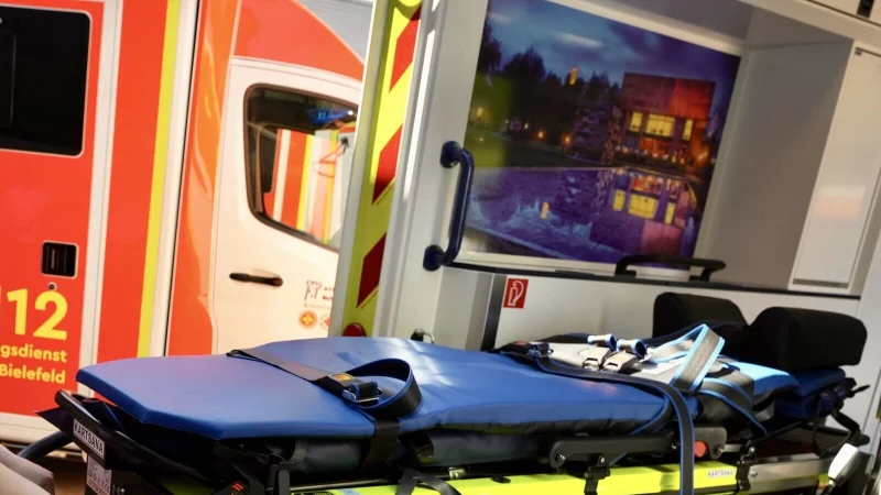 Der 50-J&auml;hrige war davon &uuml;berzeugt, dass der Krankenwagen f&uuml;r ihn sei. - &copy; Symbolfoto: Peter Unger