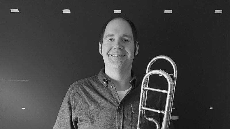 Den Auftakt zum Klebe-Jubiläum bildet ein Werk, bei dem die Posaune im Vordergrund steht. An der Solo-Posaune zu erleben ist Daniel Steppeler, Absolvent der Detmolder Posaunenklasse. - © Bildrechte: HfM