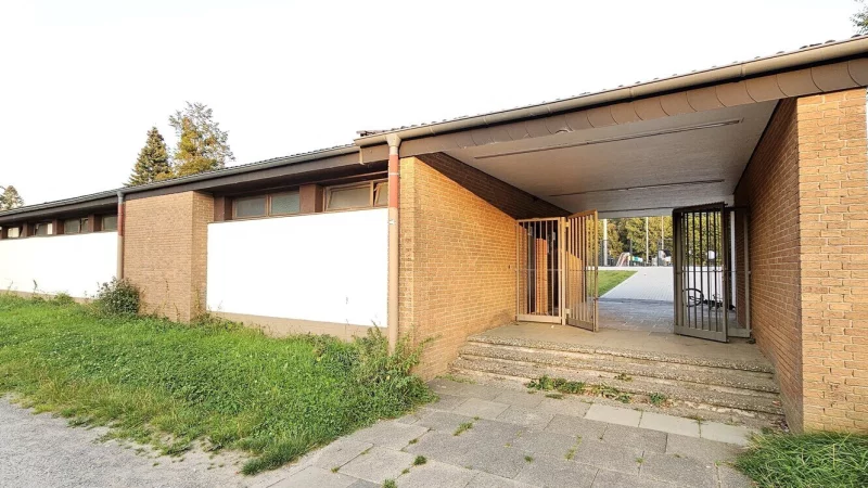 Dass es im Sportlerheim am Eggestadion dringenden Sanierungsbedarf gibt, dar&uuml;ber sind sich alle einig. - &copy; Archivfoto: Jost Wolf