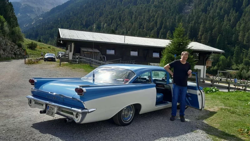 Viele der Ideen für seine Werke kommen Herbert Klocke auf seinen Reisen. - © Fotorechte: Herbert Klocke