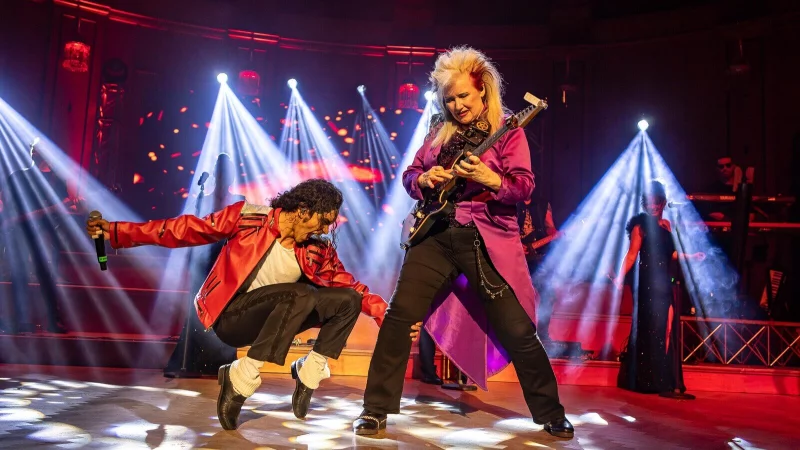 Die Tribute-Show „One Night of MJ“ kommt nach Lemgo. - © Josef Lamber