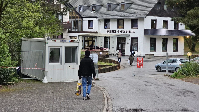 Die Notunterkunft in Lage wird in eine Zentrale Unterbringungseinrichtung ungewandelt. - © Archivfoto: Astrid Sewing